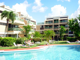 Banyan Court Complex